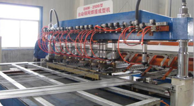 自動網(wǎng)片焊接機(jī)